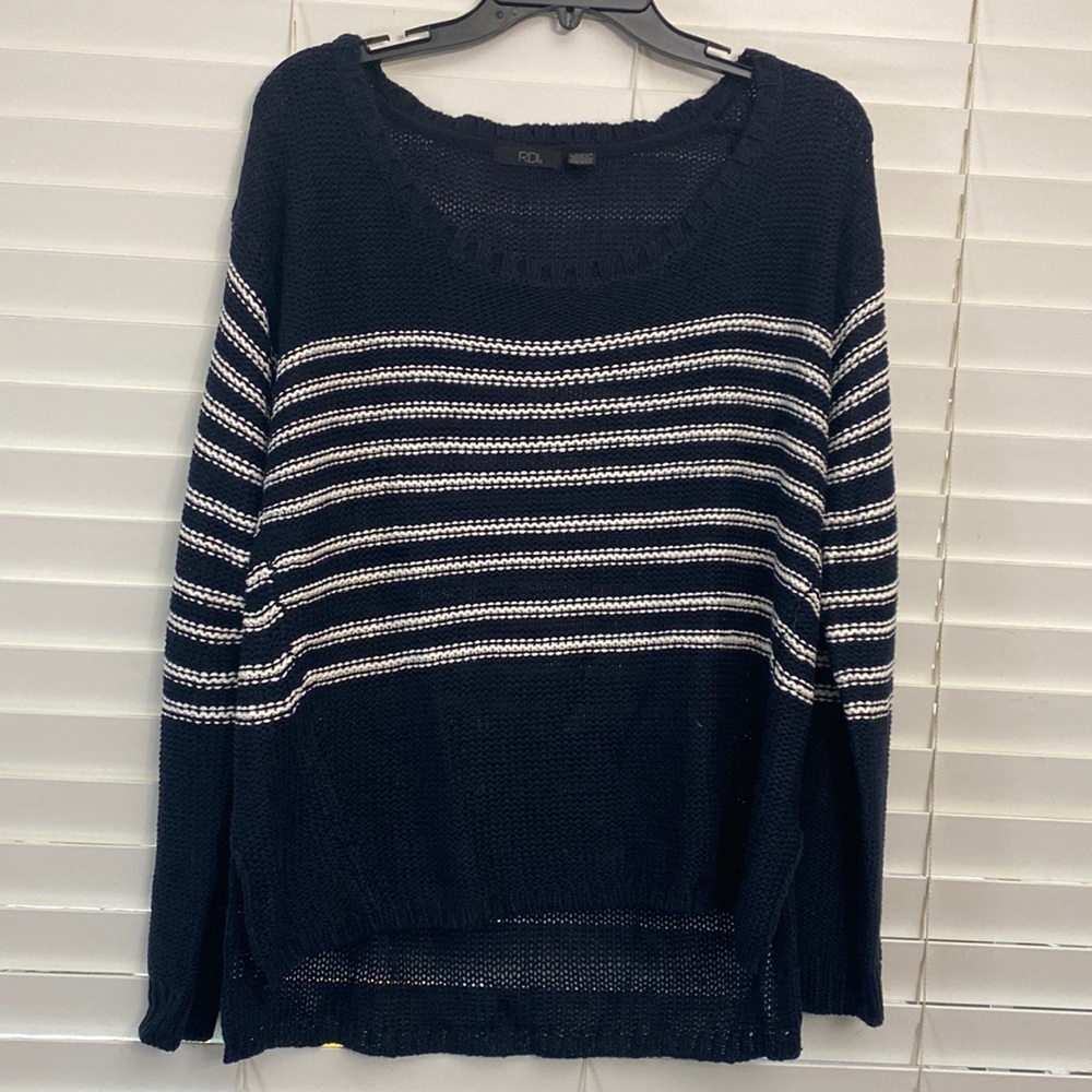 RDI navy with white stripe sweater size xl
